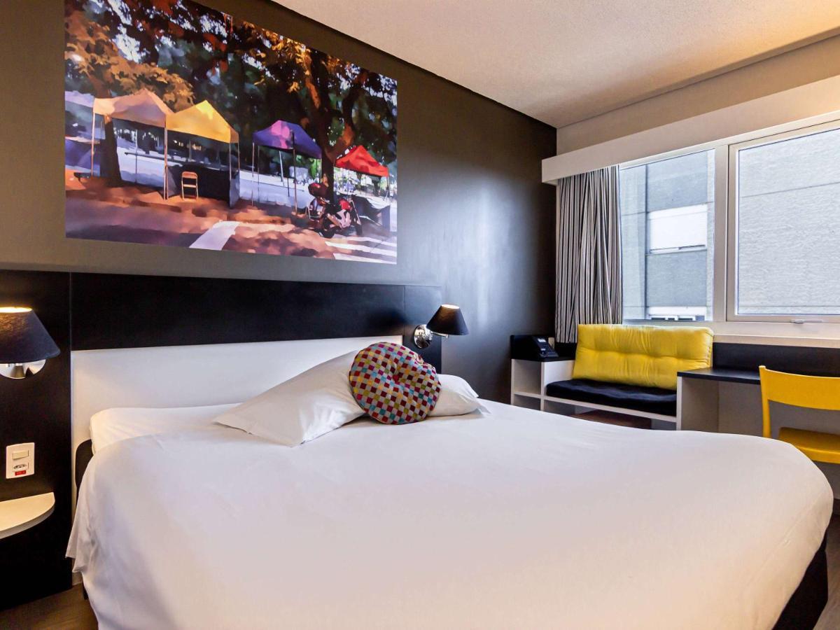 ホテル Ibis Styles Porto Alegre Centro -5 Minutos Da Rodoviaria E Do Moinhos De Vento エクステリア 写真