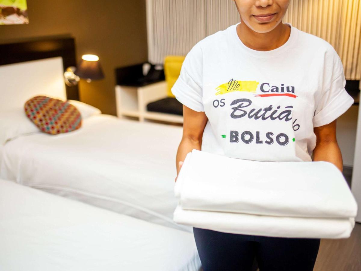 ホテル Ibis Styles Porto Alegre Centro -5 Minutos Da Rodoviaria E Do Moinhos De Vento エクステリア 写真