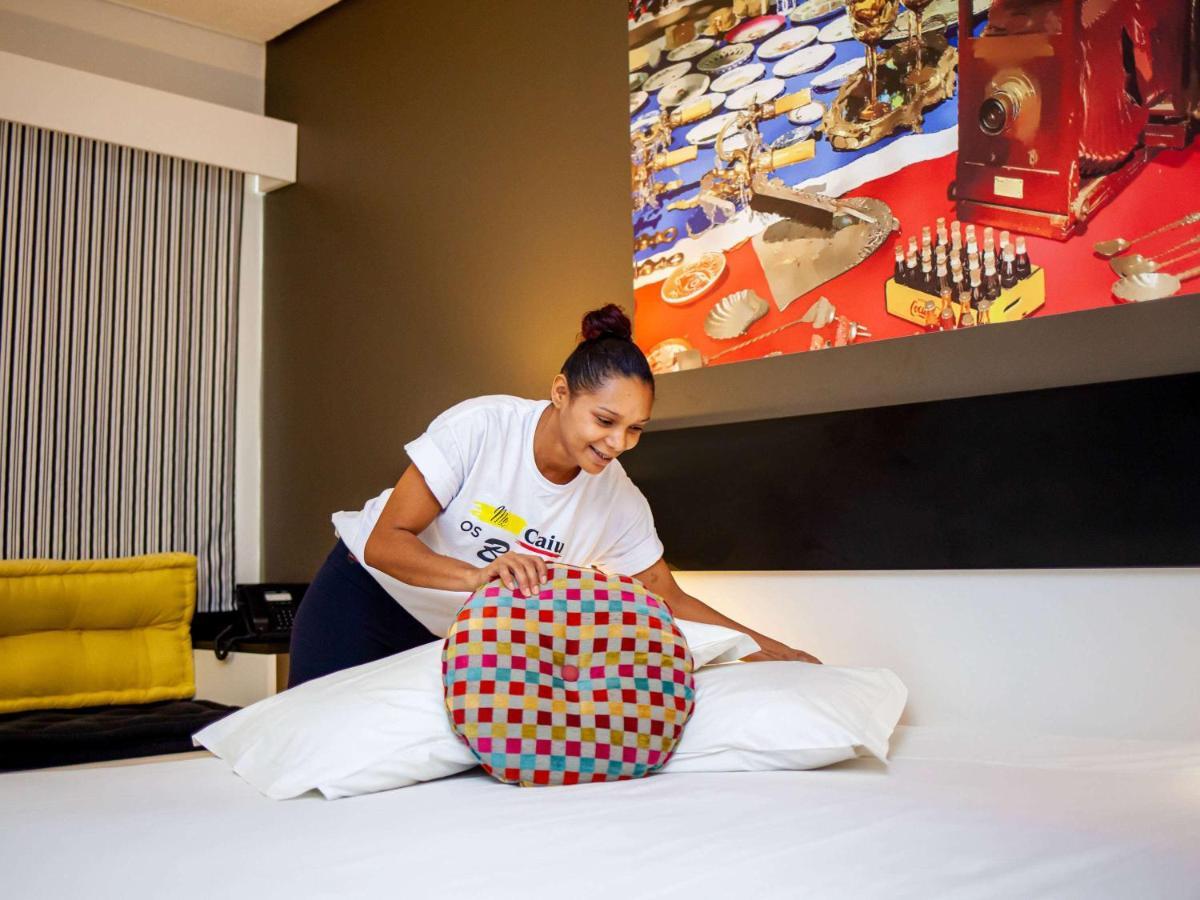 ホテル Ibis Styles Porto Alegre Centro -5 Minutos Da Rodoviaria E Do Moinhos De Vento エクステリア 写真