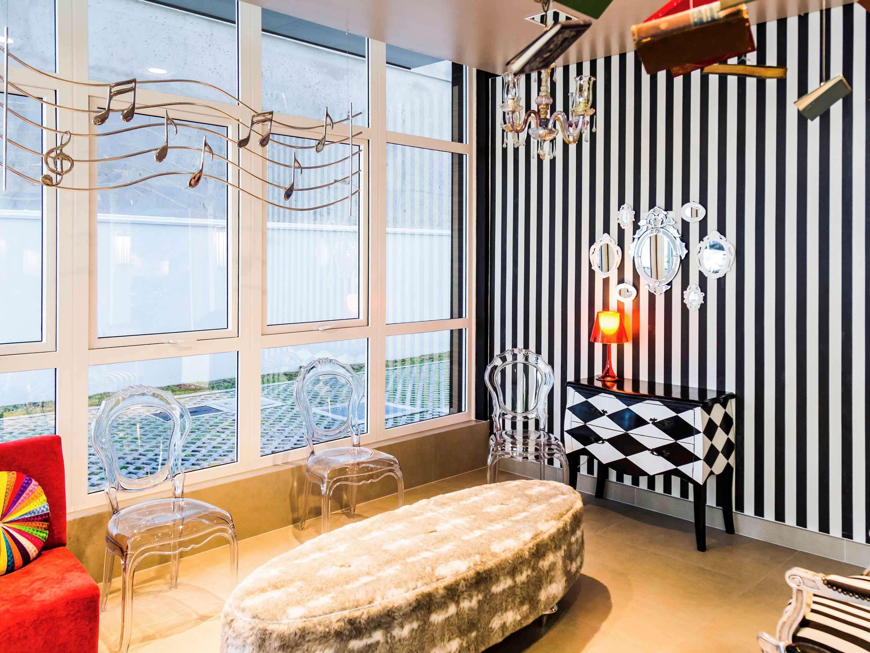 ホテル Ibis Styles Porto Alegre Centro -5 Minutos Da Rodoviaria E Do Moinhos De Vento エクステリア 写真
