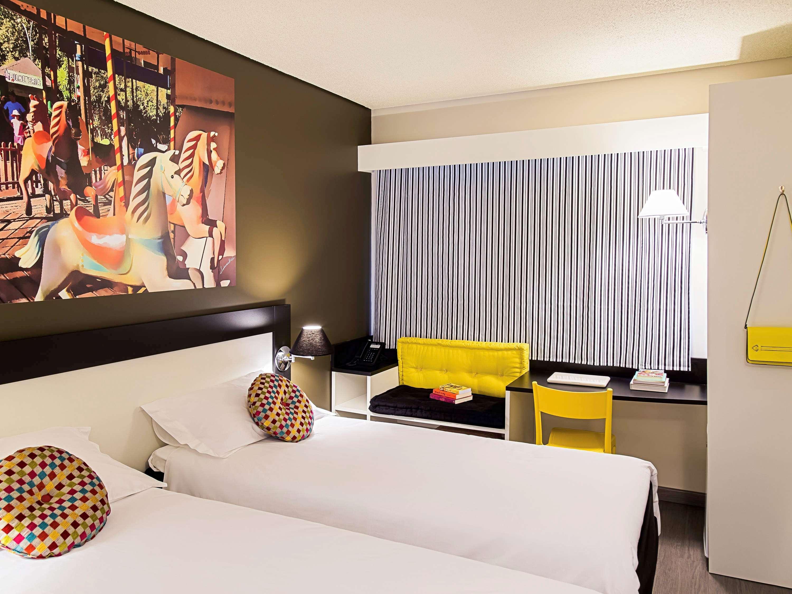 ホテル Ibis Styles Porto Alegre Centro -5 Minutos Da Rodoviaria E Do Moinhos De Vento エクステリア 写真