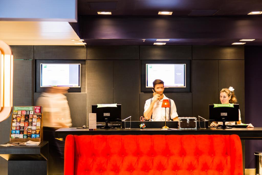 ホテル Ibis Styles Porto Alegre Centro -5 Minutos Da Rodoviaria E Do Moinhos De Vento エクステリア 写真